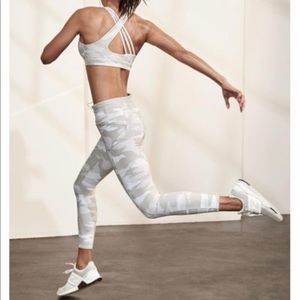 Athleta 2 Piece camo support bra and matching tights